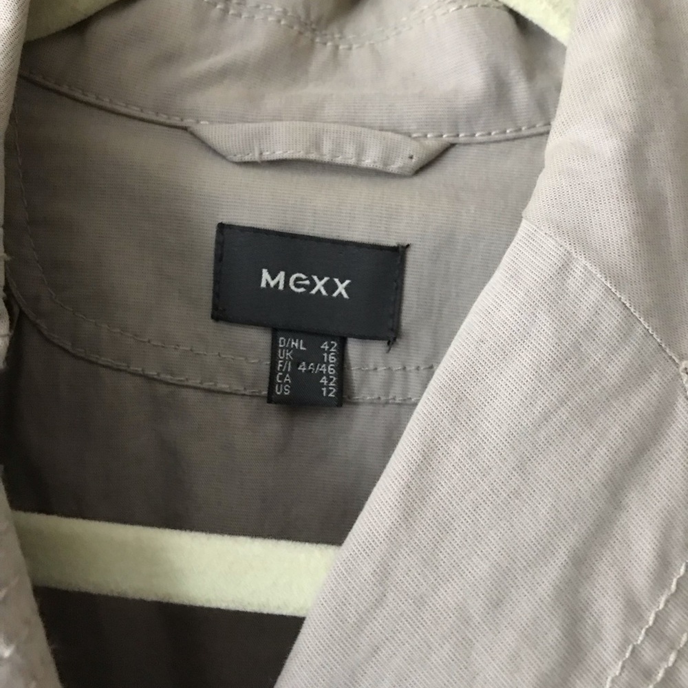 Jacket - Picture 3 of 5
